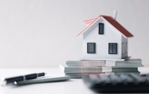 Read more about the article Refinancing in Calgary? These are the Reasons Why a Mortgage Agent Can Help You With This